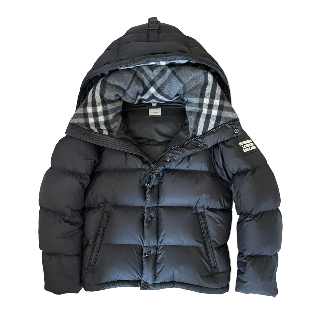 Burberry tepitud teksad mustad