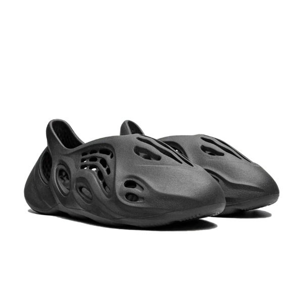 Adidas Yeezy vaht RNR Onyx