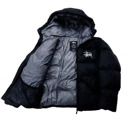 Stüssy jope must halli sisuga