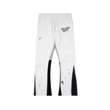 Galerii osakonna püksid valged